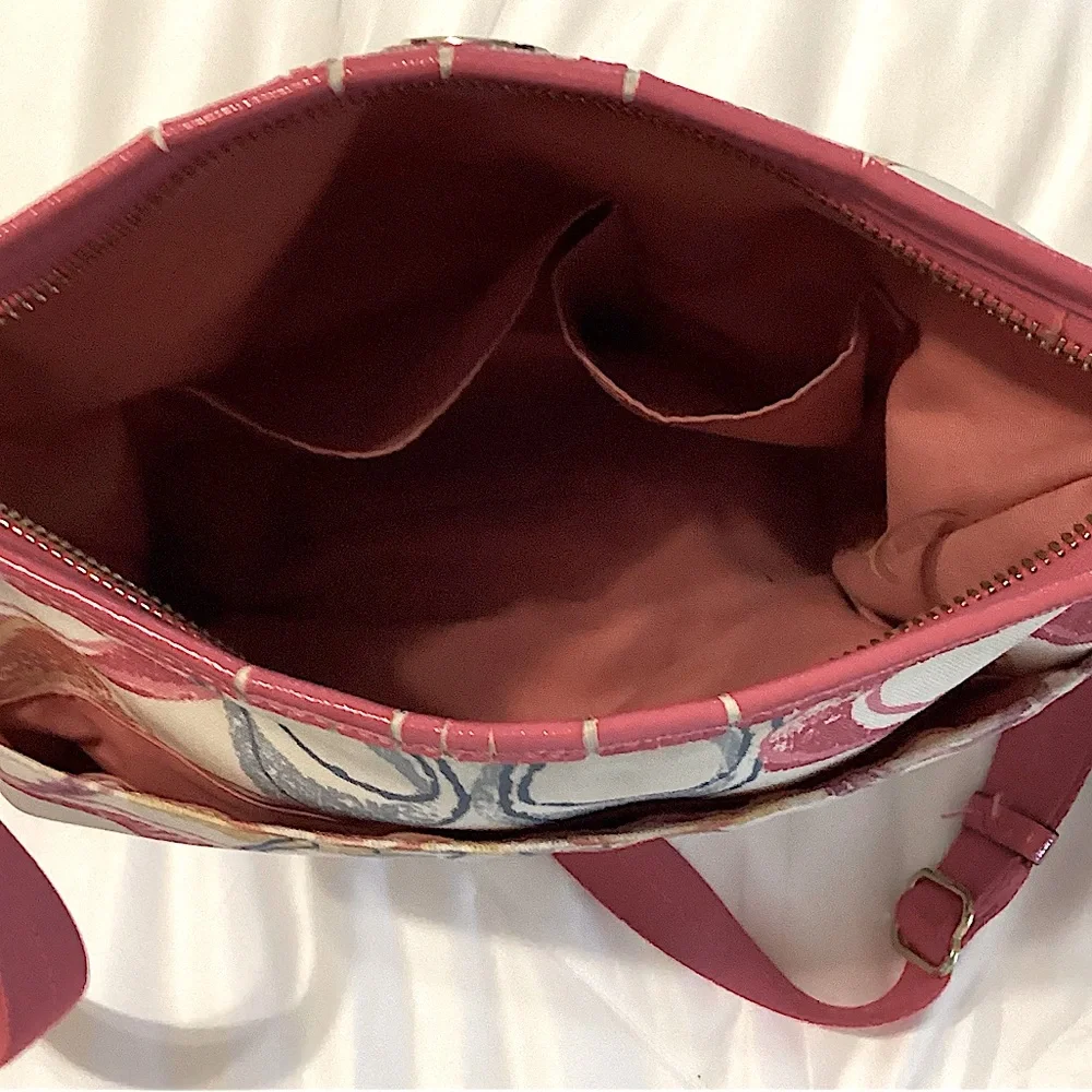 Coach Signature Design Logo shoulder bag, Pink Multicolor - Picture 6 of 6